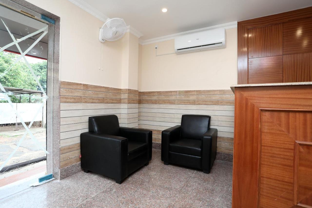 Отель Oyo 13528 Kumud Plaza Бхубанешвара Экстерьер фото